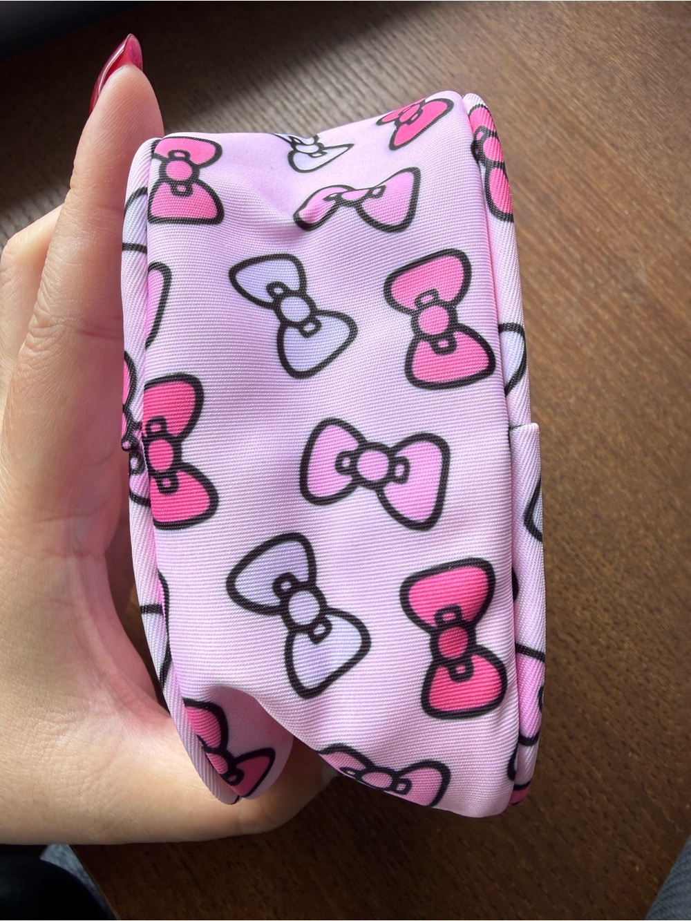 Stoney Clover Lane x Hello Kitty Bows Mini Pouch - Picture 6 of 16